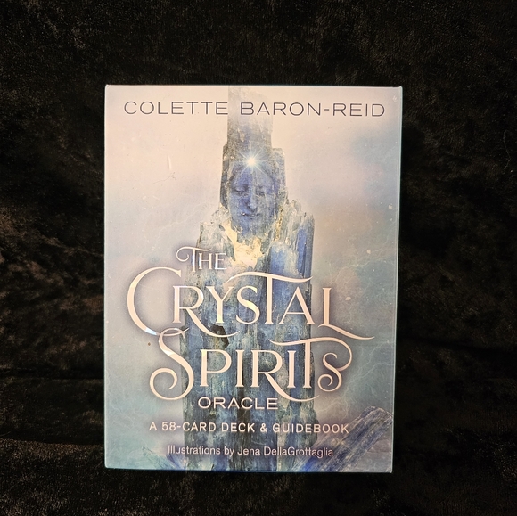 Crystal Oracle Deck - NEW - Picture 1 of 9